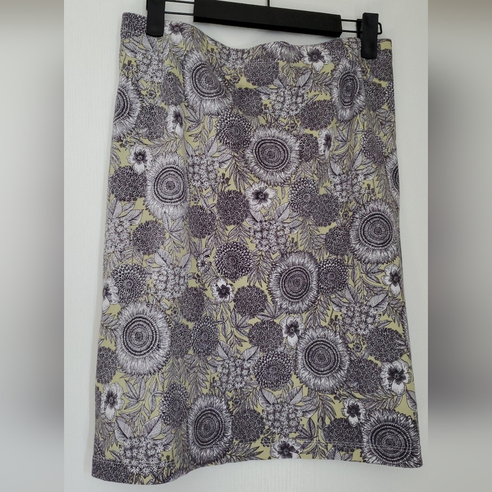 J. Jill Light Green Black/White Floral Stretch Cotton Pull-On Skirt, XLP, 16-20